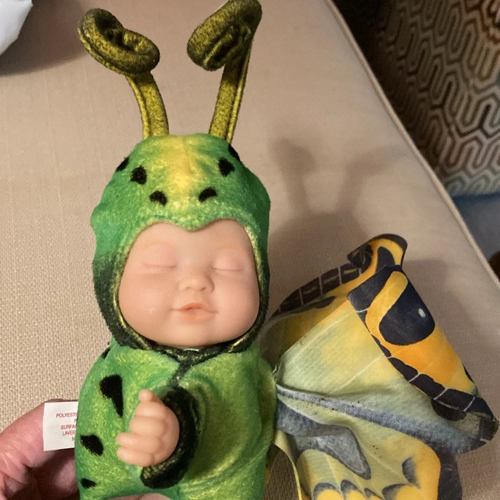 Collectable Anne Geddes baby butterfly doll - Picture 9 of 10